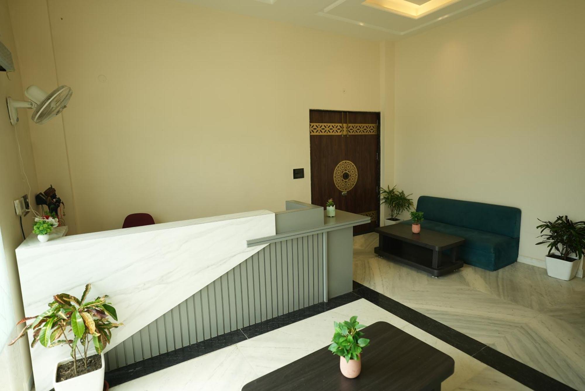 Palak Palace Hotels And Resort Бхопал Экстерьер фото